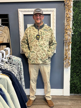 Load image into Gallery viewer, Sherpa - Quarter Zip - Alpine Camo