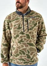 Load image into Gallery viewer, Sherpa - Quarter Zip - Alpine Camo