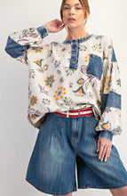 Load image into Gallery viewer, Denim Floral Print Long Sleeve