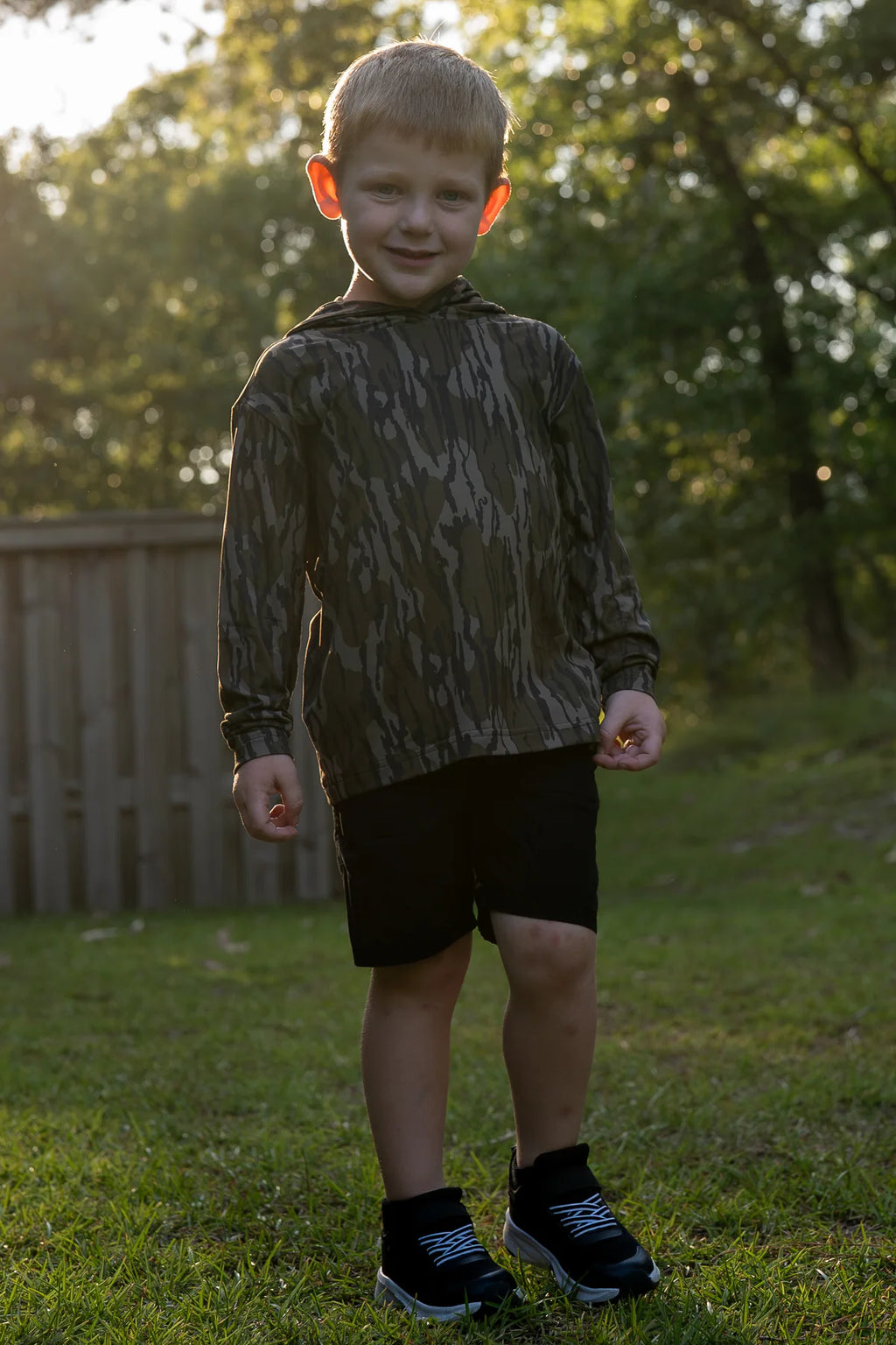 Youth Hooded Performance-Mossy Oak Bottomland