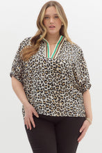 Load image into Gallery viewer, Curvy Animal Print w/Green Accent
