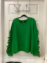 Load image into Gallery viewer, Curvy Green Bow Detail Sweatshirt
