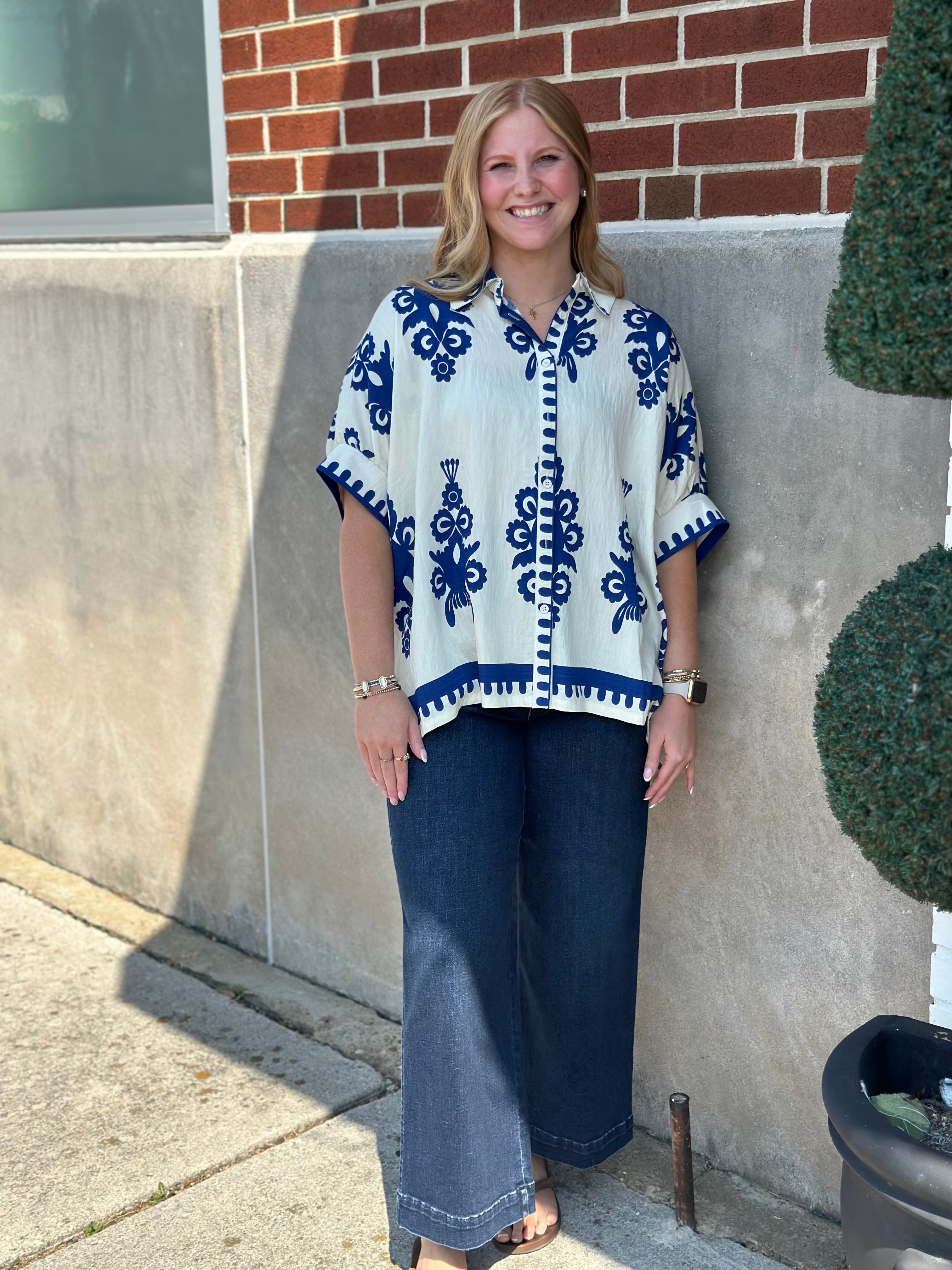 Cream/Blue Abstract Top