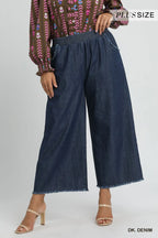 Curvy Dark Denim Crop Pant
