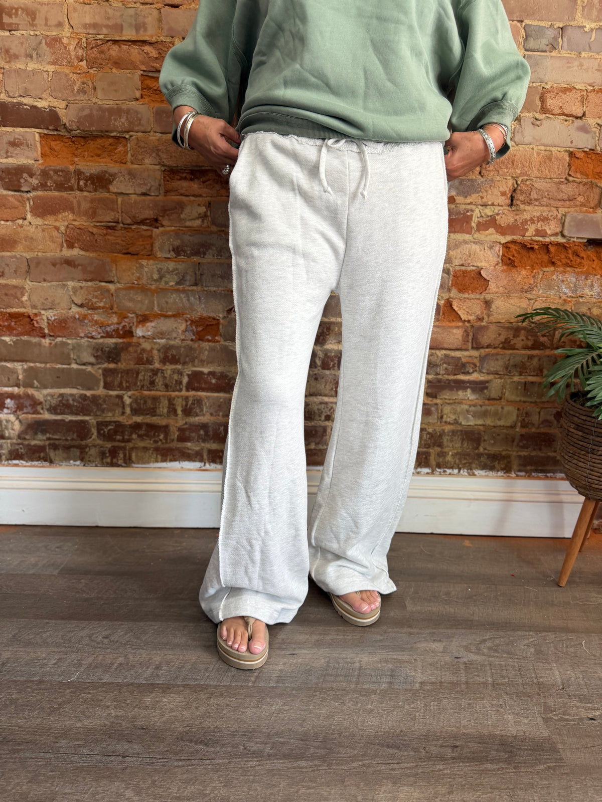 Ash Grey Wide Leg Terry pant w/pockets