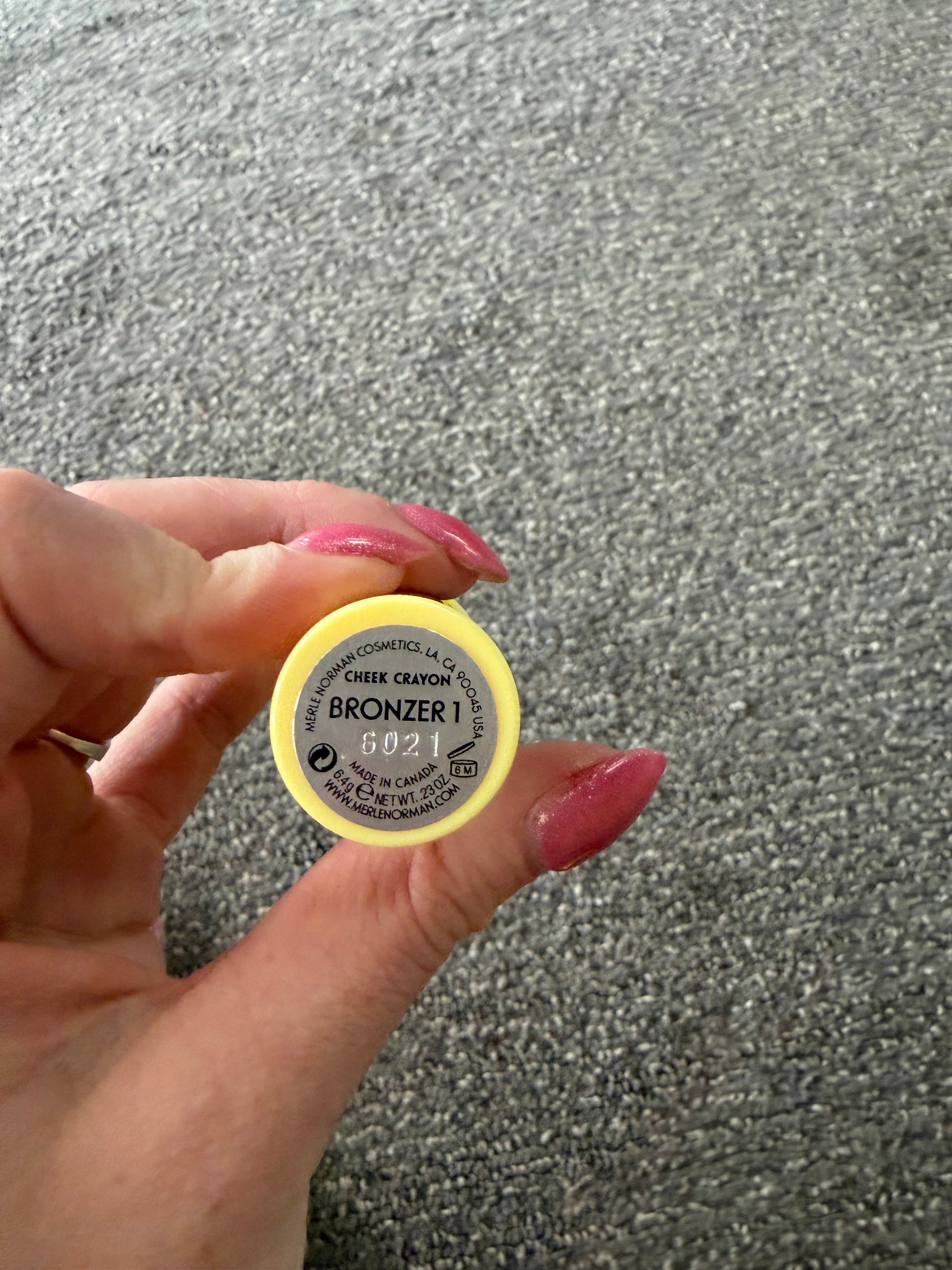 Bronzer 1 - Cheek Crayon