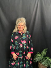 Load image into Gallery viewer, Curvy Black Floral Midi Dress
