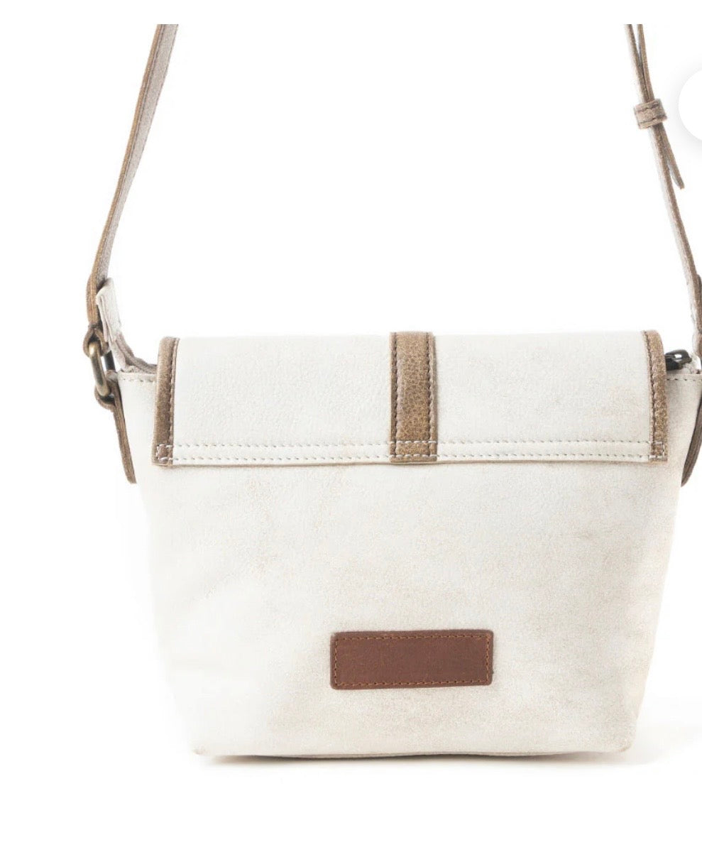 Myra Kellington Ranch Crossbody Bag In Off White
