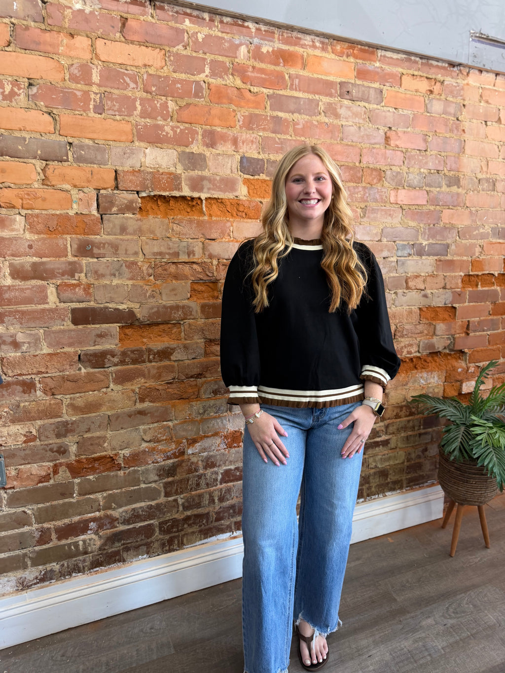Color Ruffle Trim 3/4 Sleeve Top