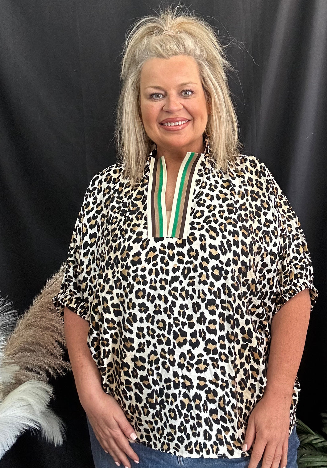 Curvy Animal Print w/Green Accent