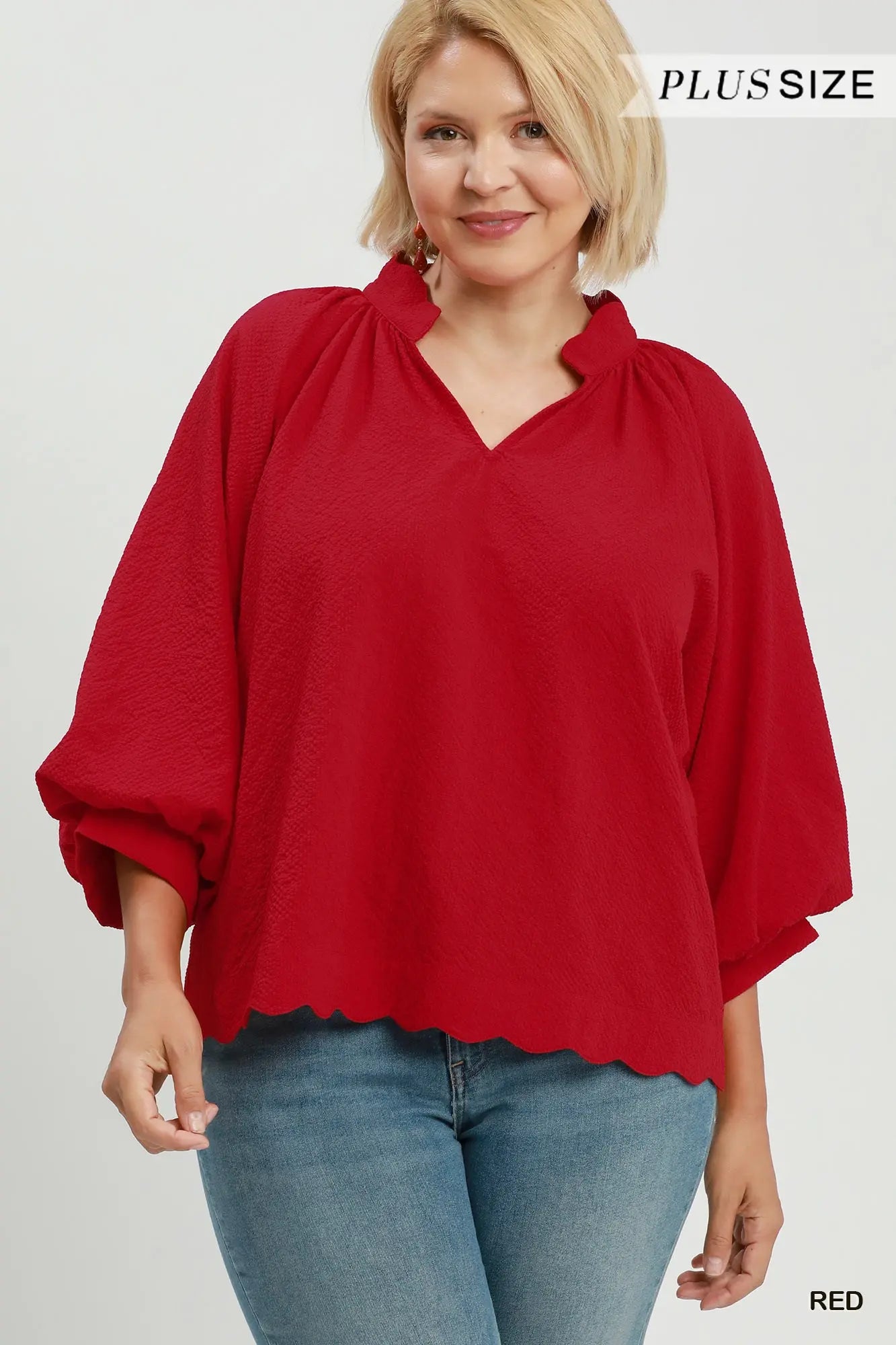 Curvy Red Textured Scalloped Hem Top