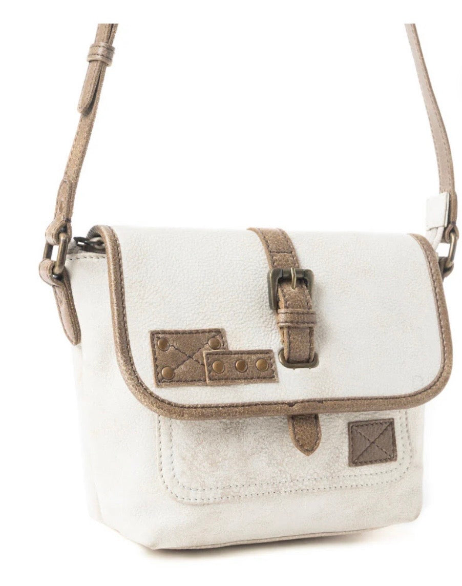 Myra Kellington Ranch Crossbody Bag In Off White