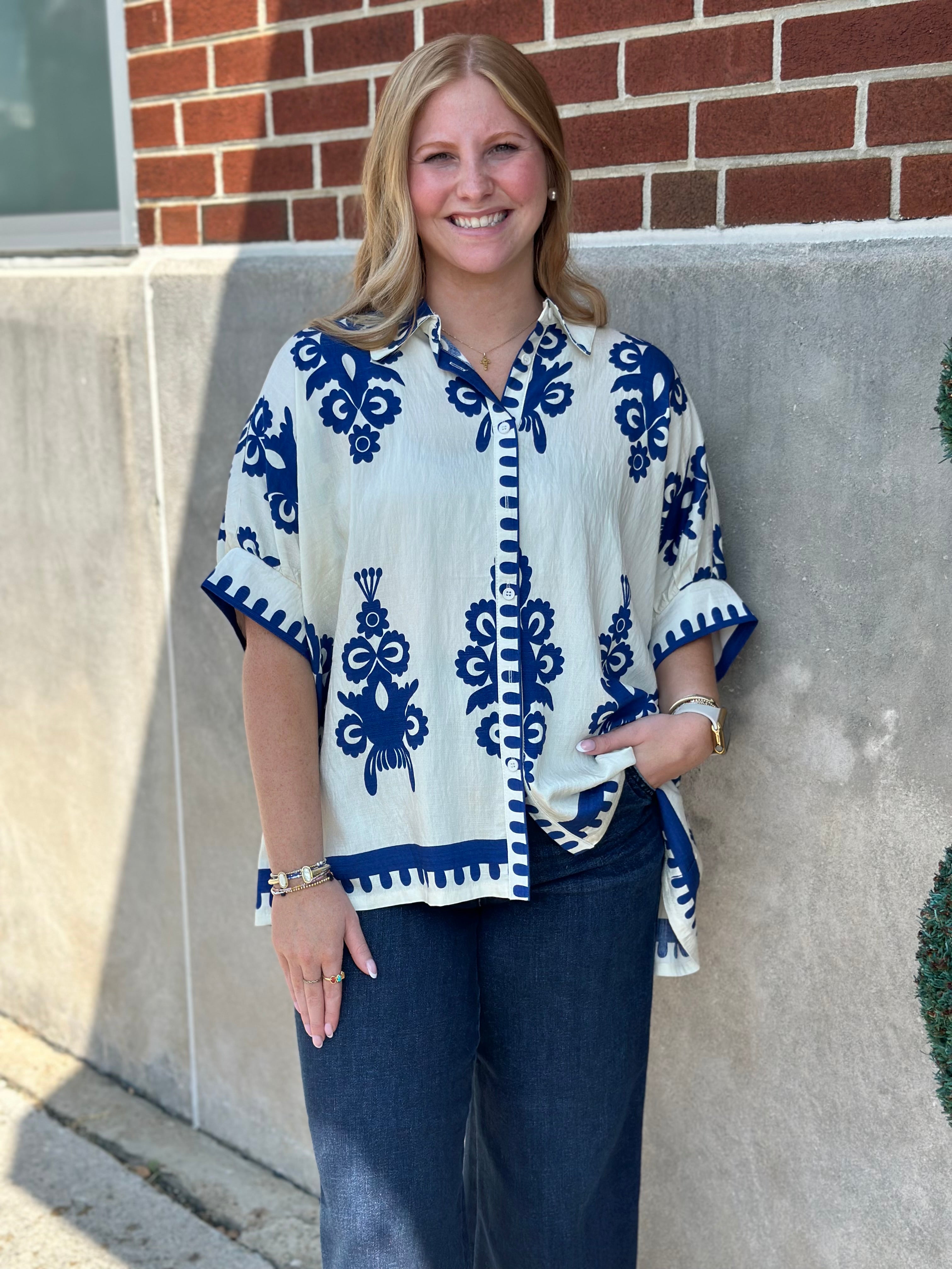 Cream/Blue Abstract Top