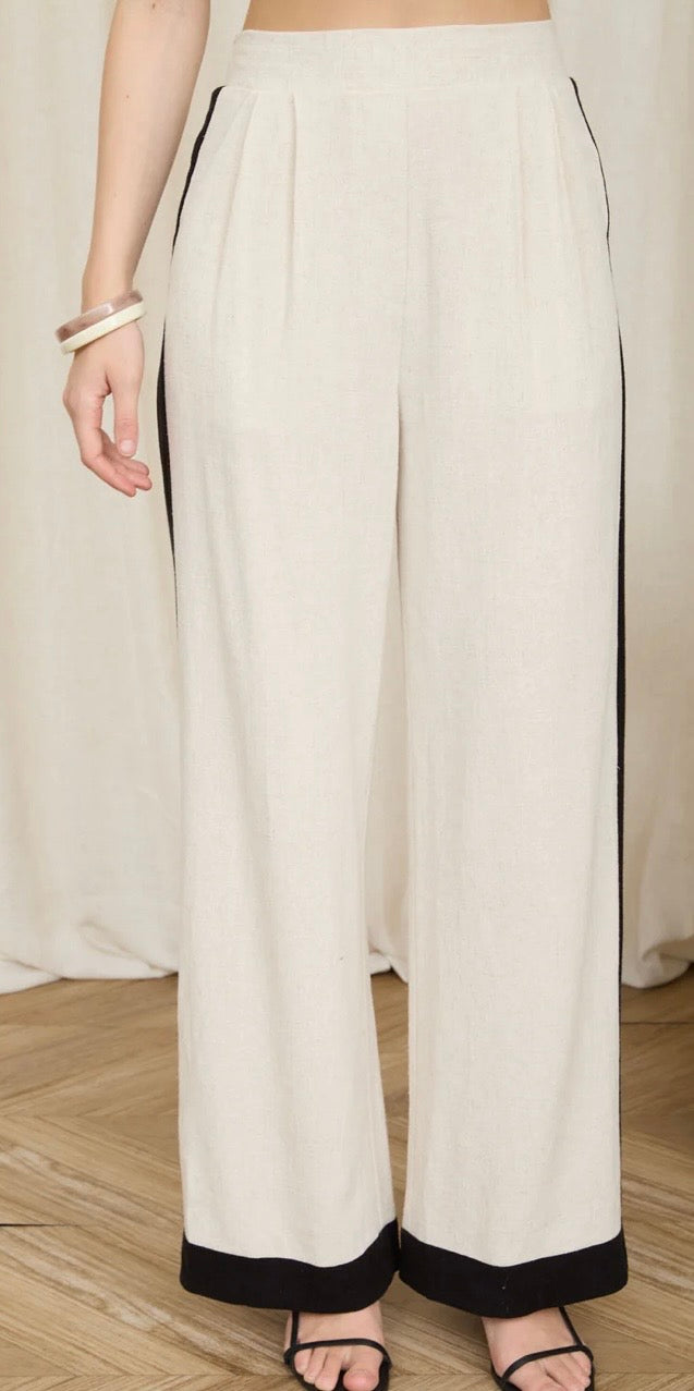 Natural Linen w/Black Trim Set