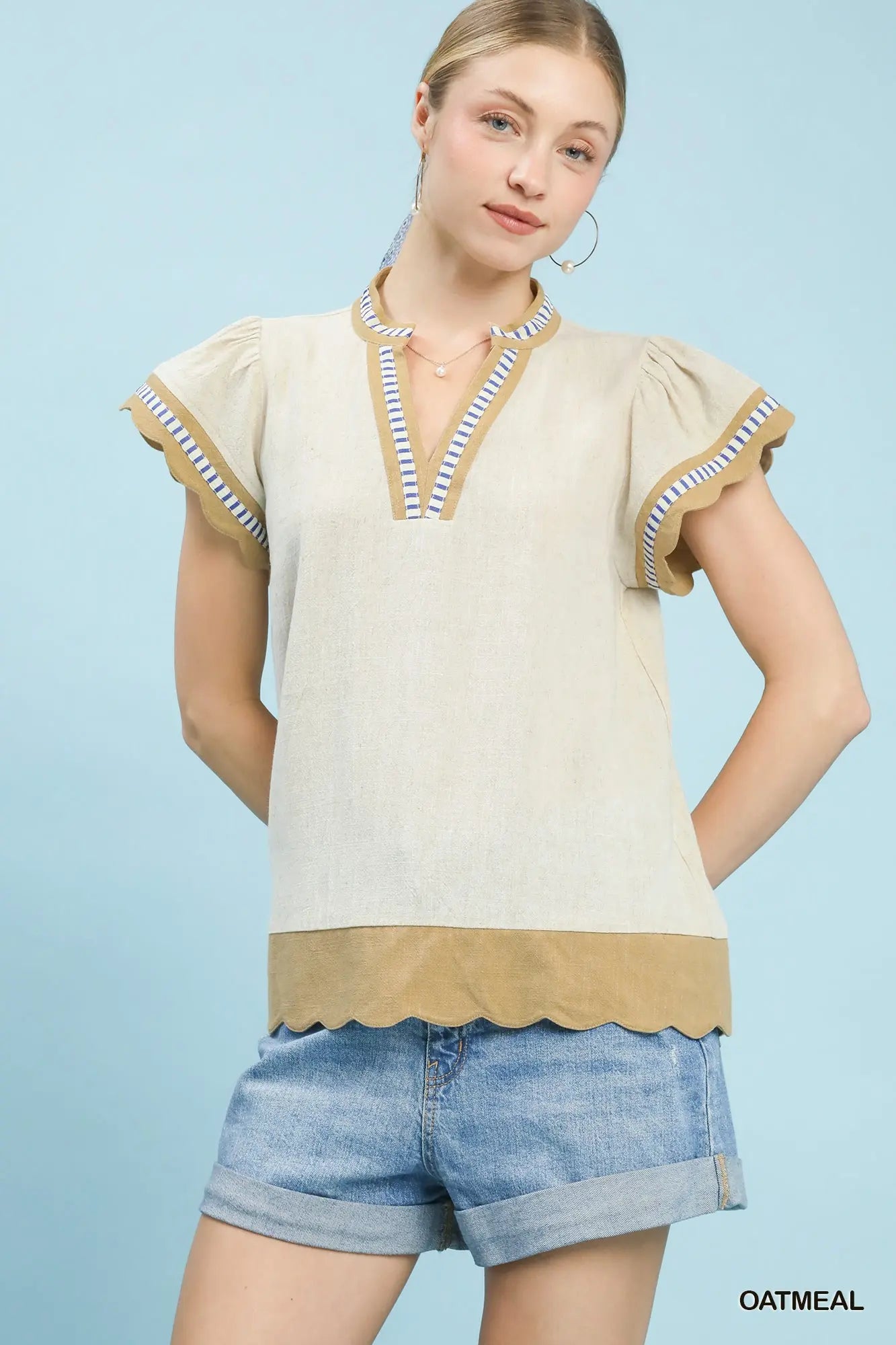 Oatmeal w/Navy detail Top