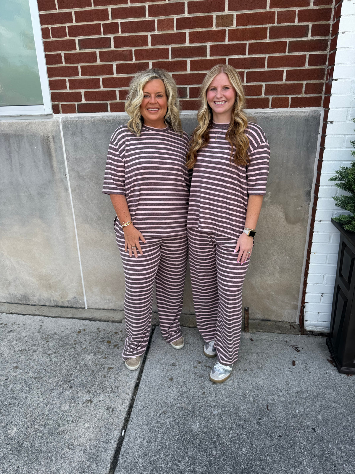 Mauve/Brown Striped Set