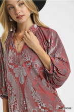 Load image into Gallery viewer, Dusty Rose Velvet Top
