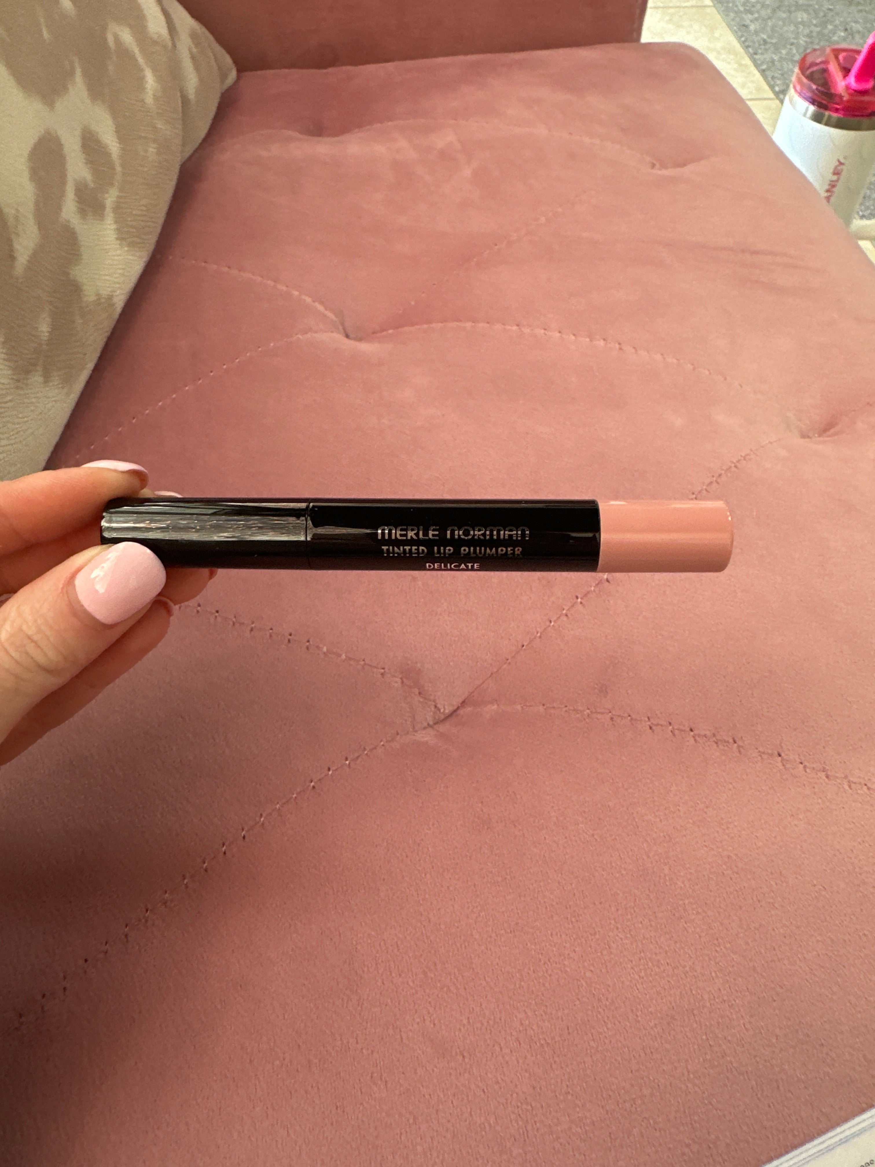 Tinted Lip Plumper- Delicate