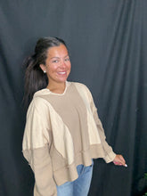 Load image into Gallery viewer, Beige Multi Sweatshirt
