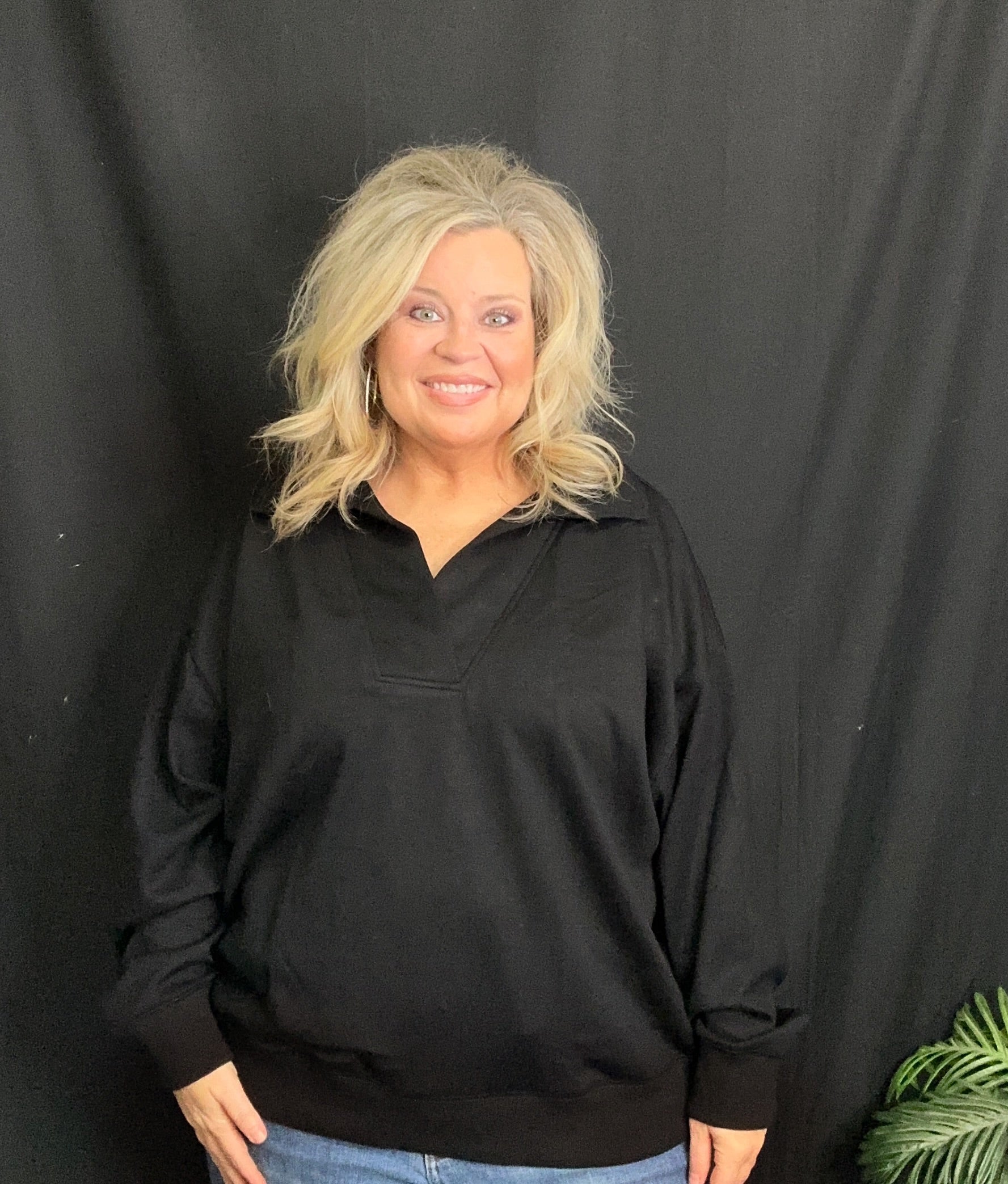 Curvy Black Collared Pullover