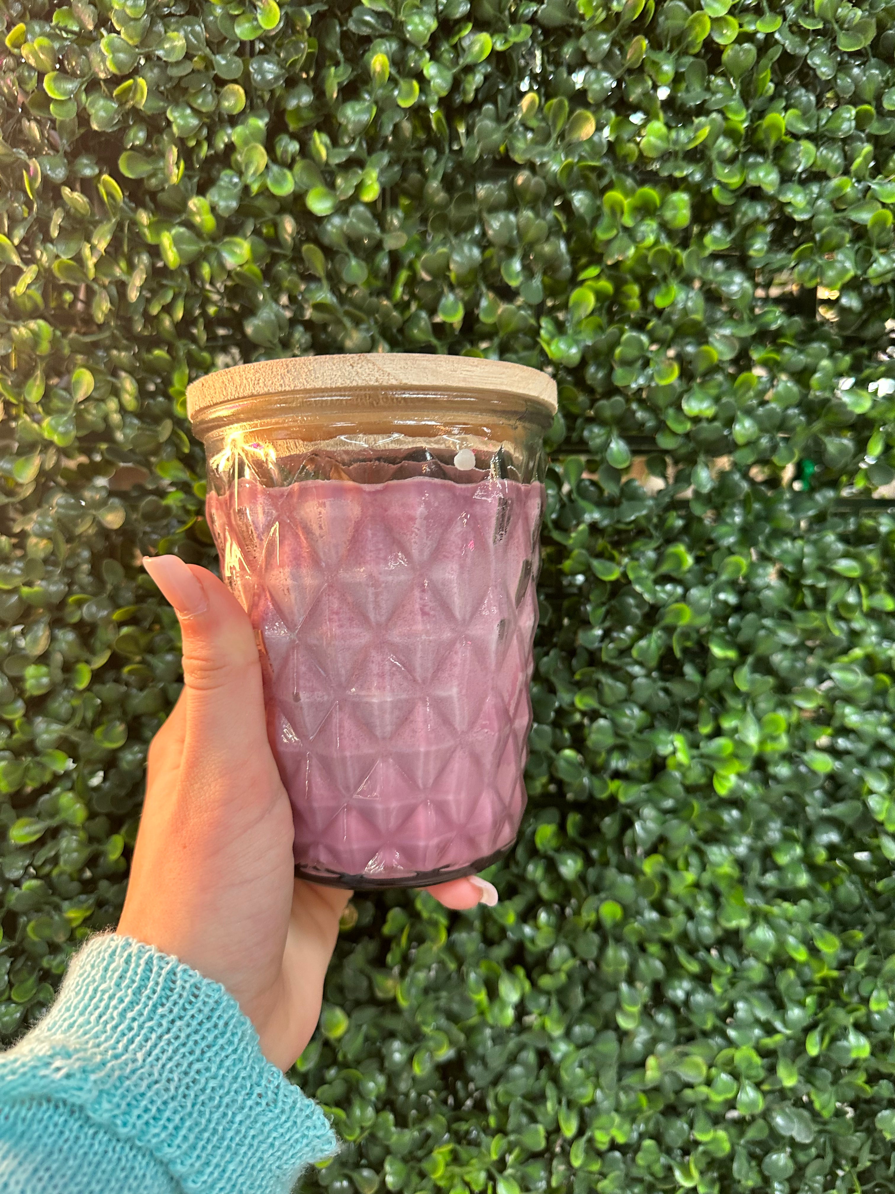 Frosted Berry Noir Candle