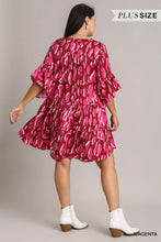 Load image into Gallery viewer, Curvy Magenta Animal Print Dress
