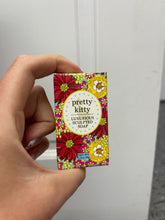Load image into Gallery viewer, Pretty Kitty Soap
