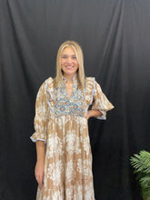 Load image into Gallery viewer, Taupe V-neck Puff Sleeve Dress
