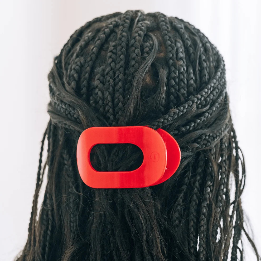 Red Carpet Ready Medium Flat Round Hair Clip
