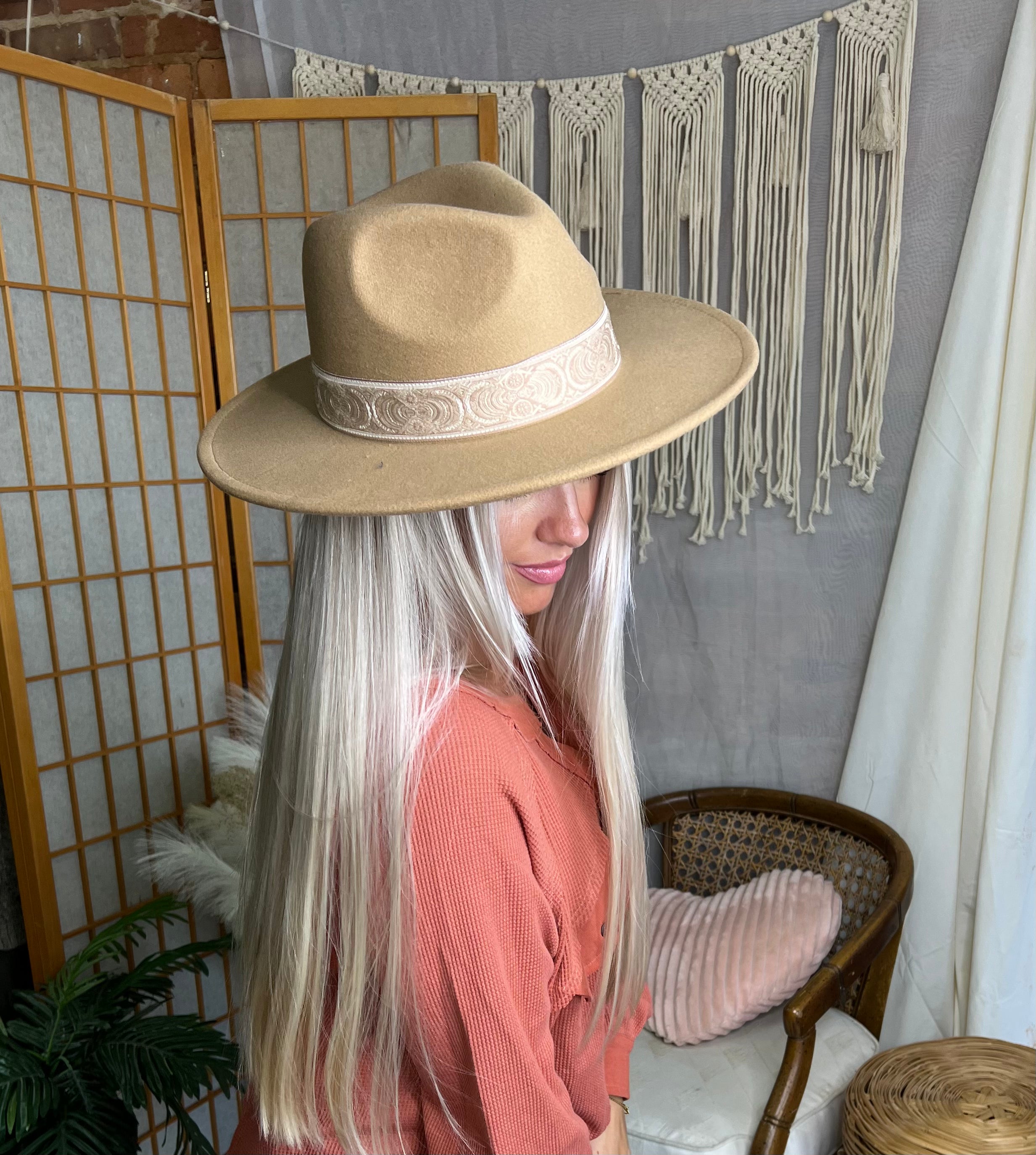 Tan Hat